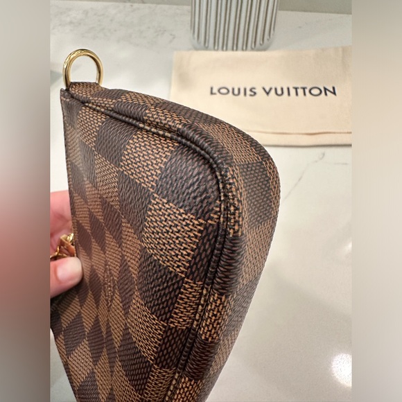 Louis Vuitton Mini Pochette Accessories in Damier Ebene - Picture 15 of 17